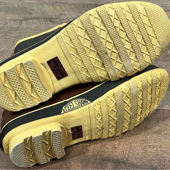 Men’s Vintage Explorers Waterproof Duck Boots - Picture 6 of 16